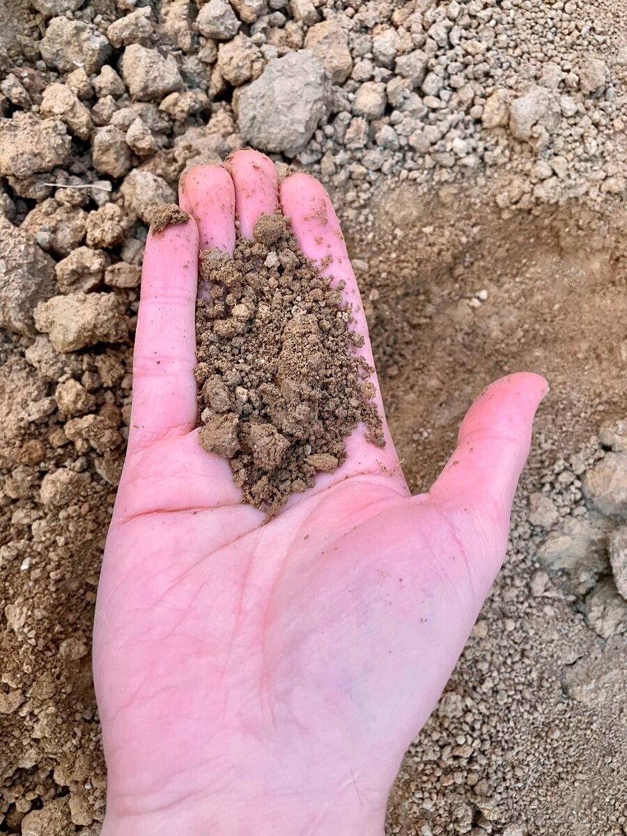 Zemina z výkopov - 4