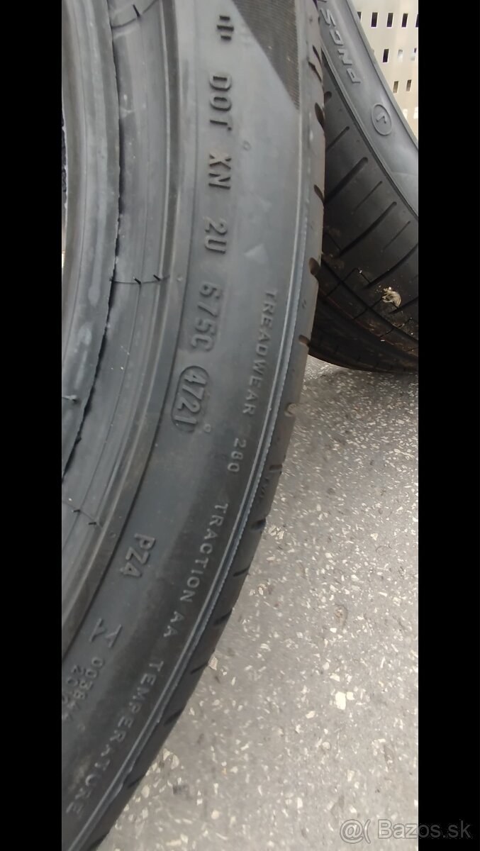 Pneu 255/40 R22 Pirelli EV ready - 4