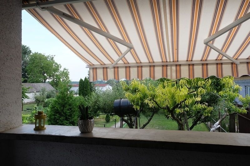 4 - izbový dvojpodlažný podpivničený rodinný dom - 4