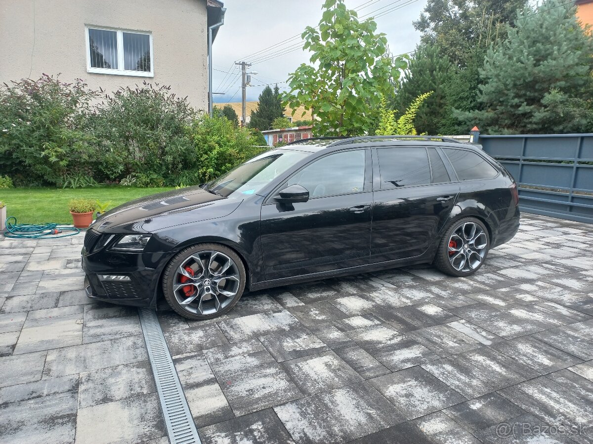 OCTAVIA RS TSI DSG F1 169KW CHALLENGE EDICIA - 4
