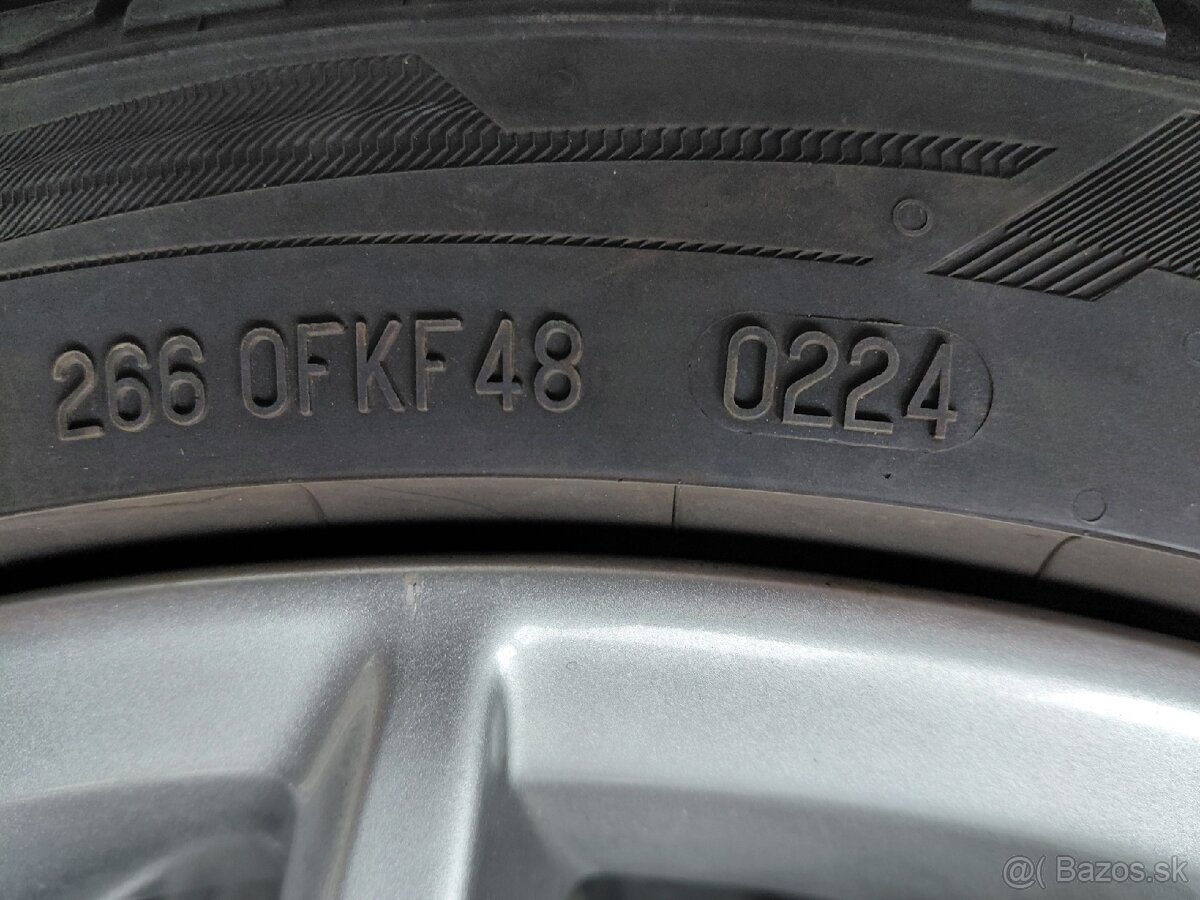R 18 220/40 5x100 SEAT - 4