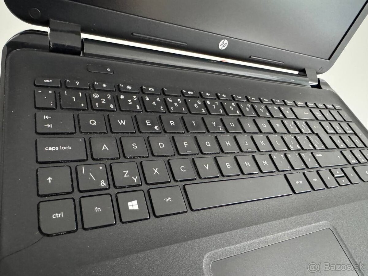 HP, nová batéria,Čistý Windows 10 PRO,Word,Excel,Pp...2024 - 4