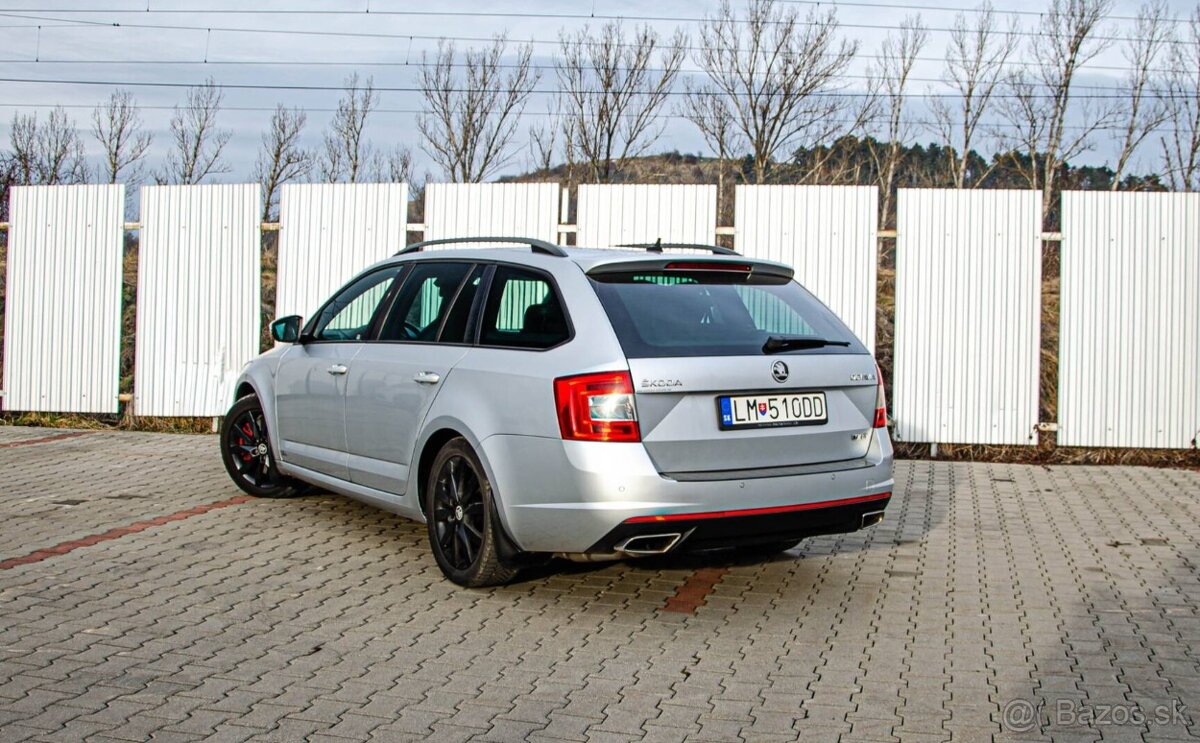 Škoda Octavia Combi 2.0 TDI RS - 4