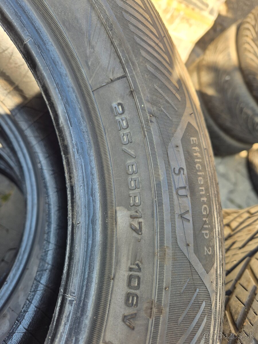 225/65 r17 Good year - 4
