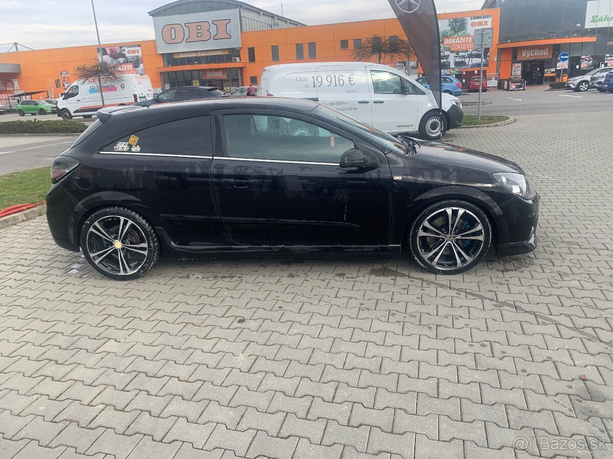 Opel astra h opc - 4