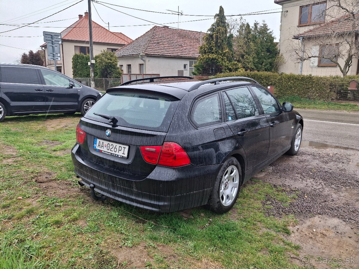 BMW E91 318d lci AUTOMAT - 4
