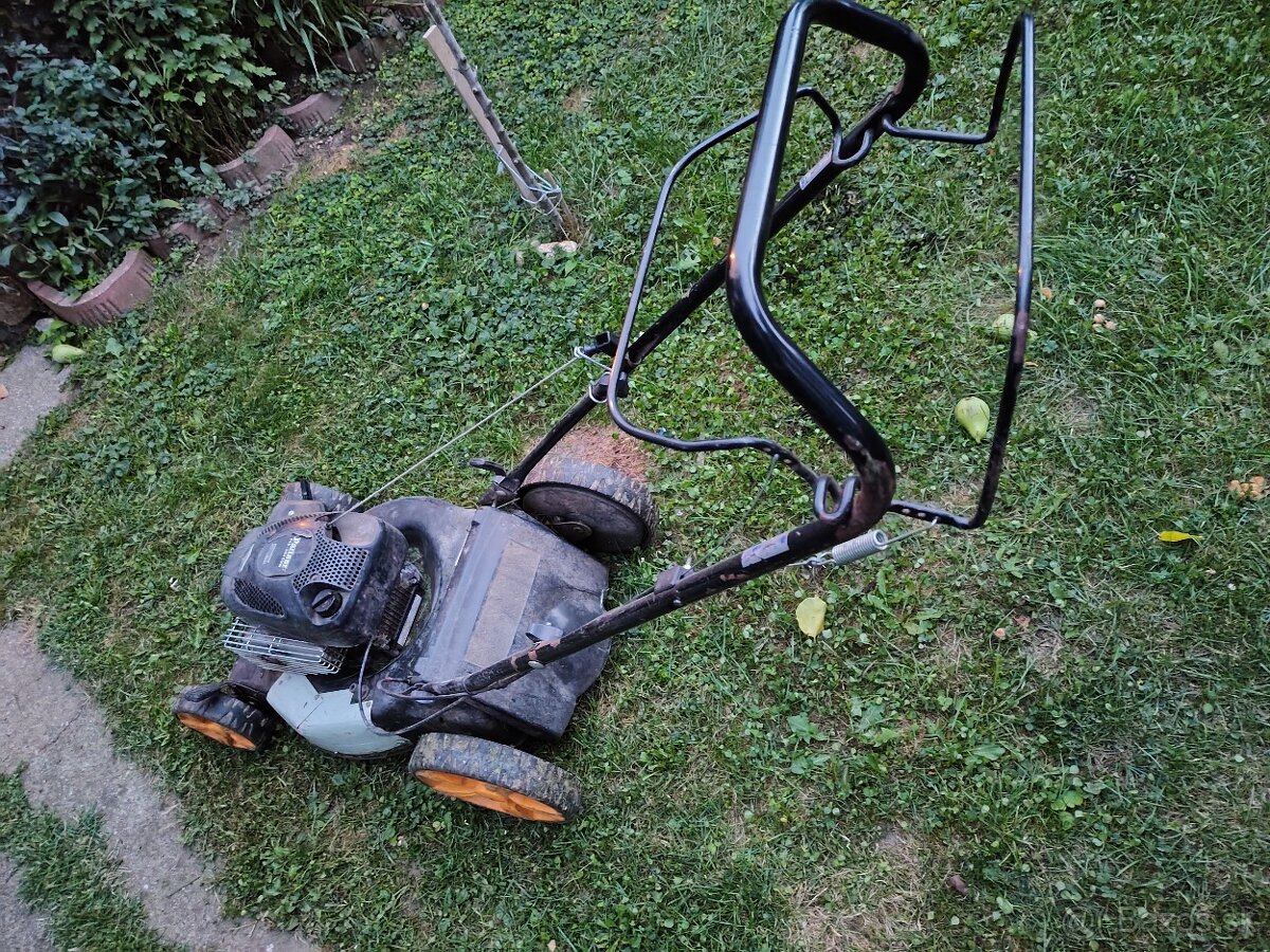 Benzínová kosačka Partner P46-500CDW - 4