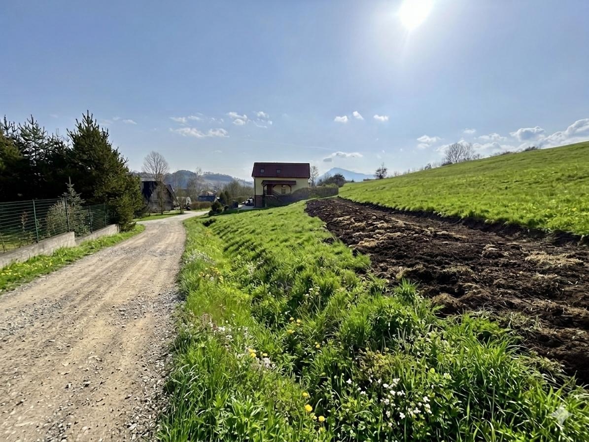 Revišné | pozemok | 685 m² | - 4
