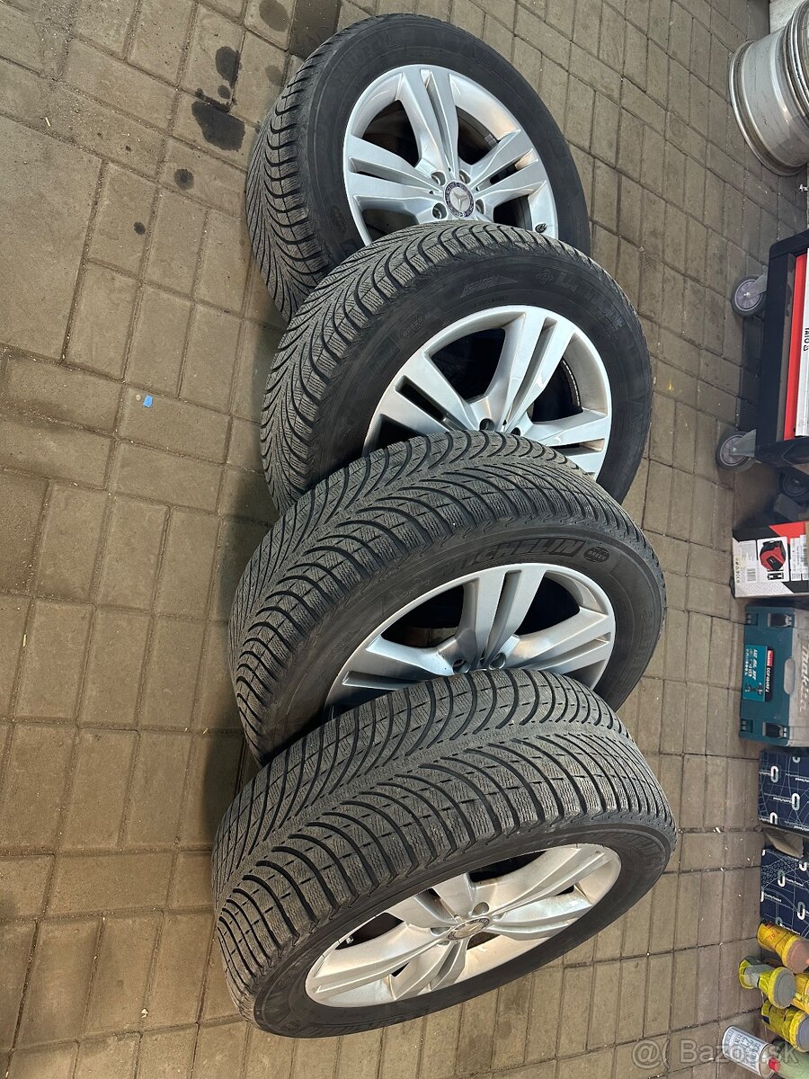 Elektrony Mercedes-Benz R19 - 4