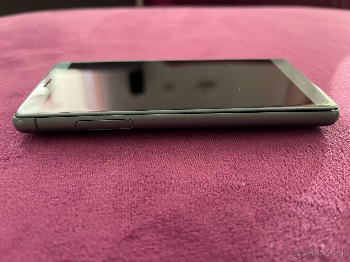 Sony Xperia XZ2 Compact - 4
