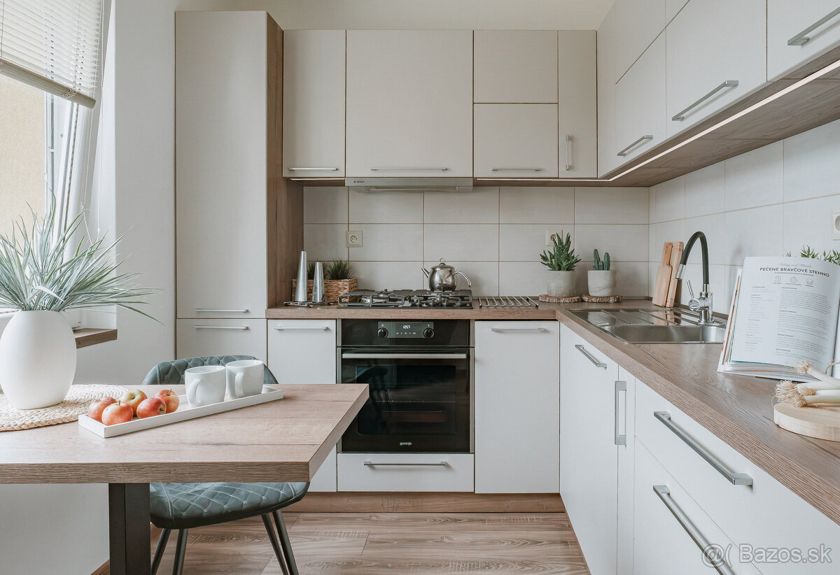 Na predaj kompletne zrekonštruovaný 2-izbový byt - Hliny VII - 4