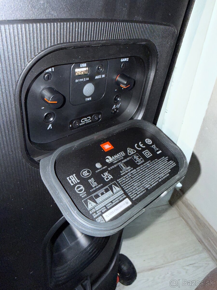 JBL Partybox 710 800w - 4