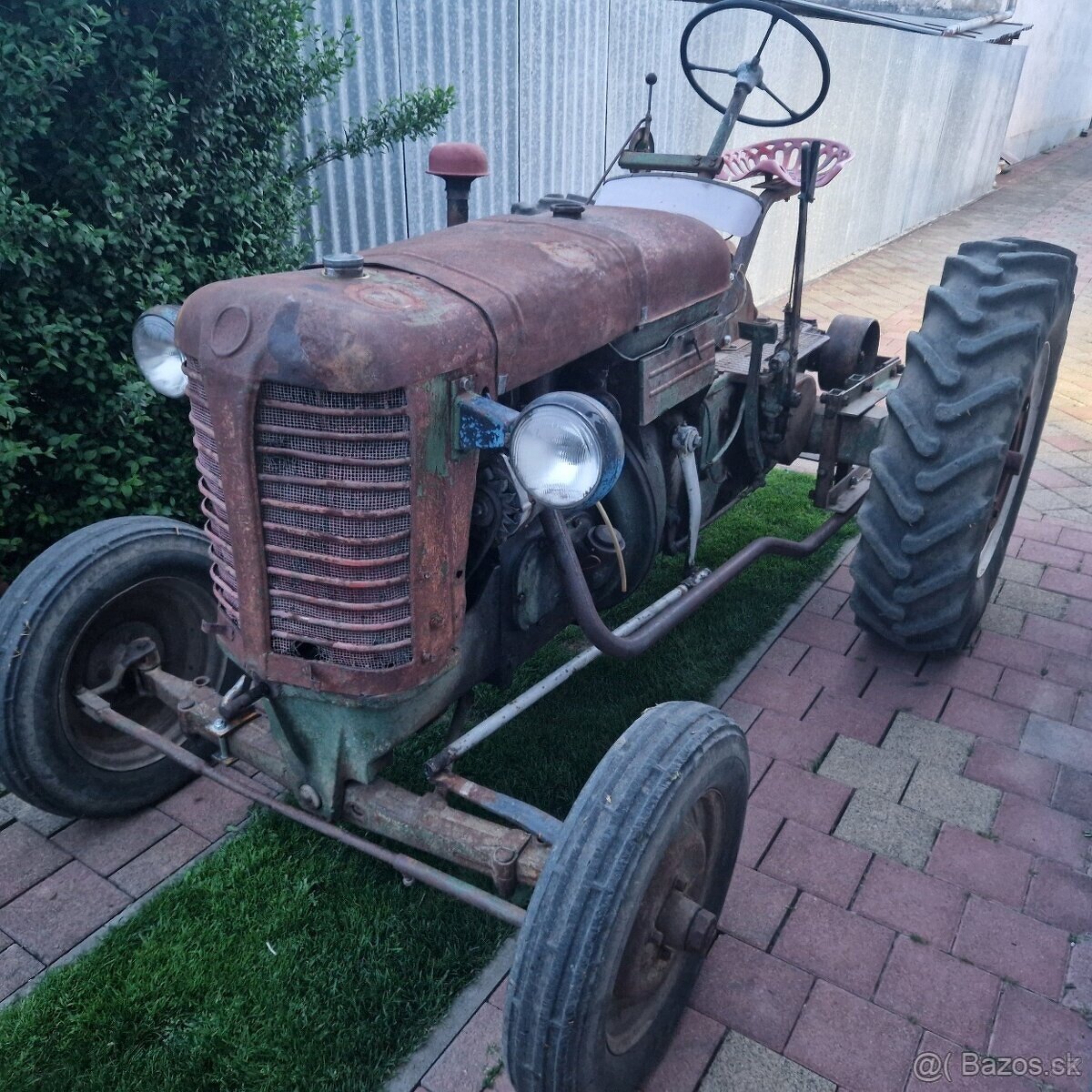 Zetor 25N - 4