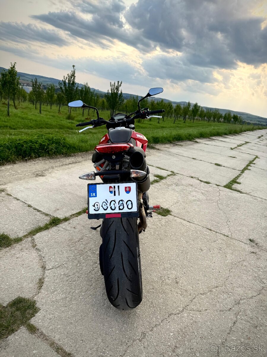 Ducati Hypermotard 796 - 4