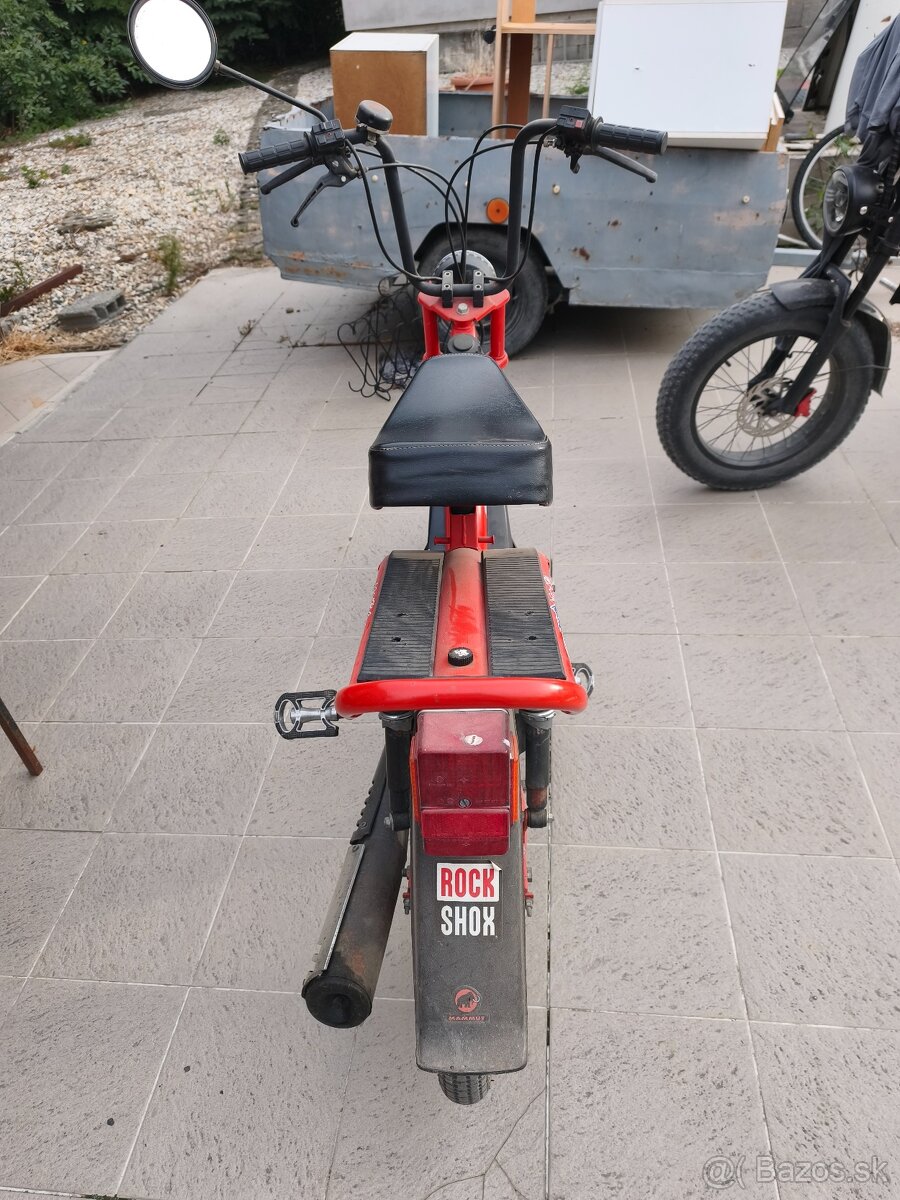 Manet Korado - 4