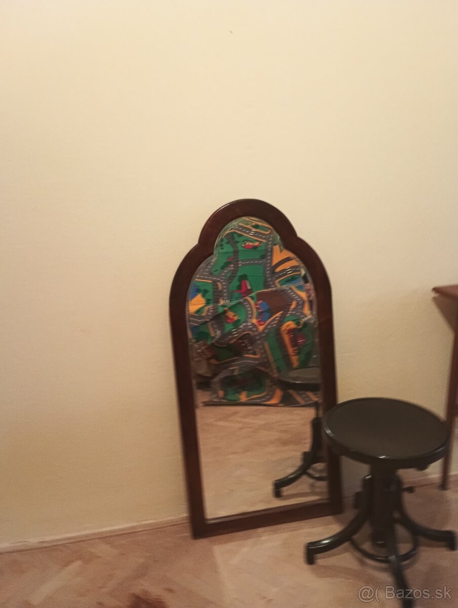 klavirni-stolicka-thonet - 4