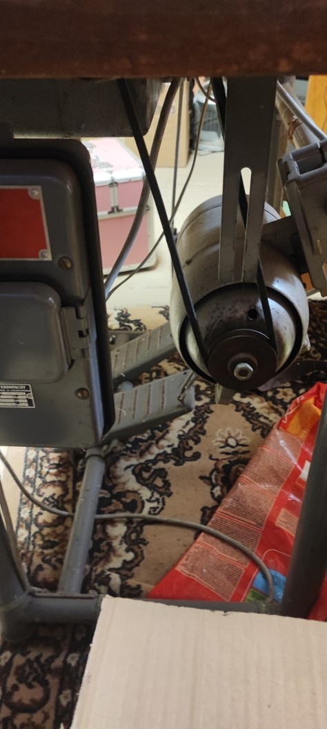 Šijací stroj Minerva na kožu, obuv - 4