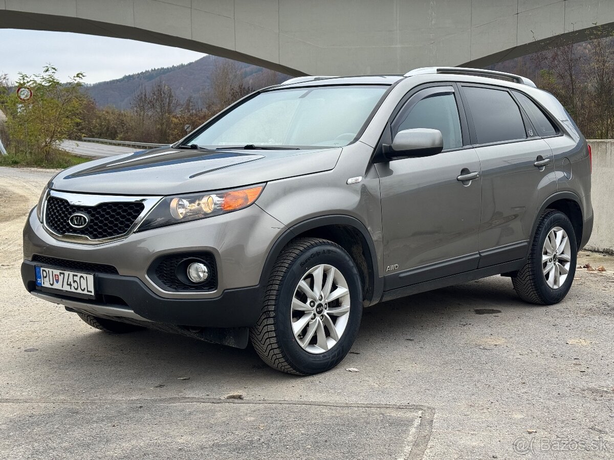 Kia Sorento Sorento 2.2 CRDi 4WD 7-miestne - 4