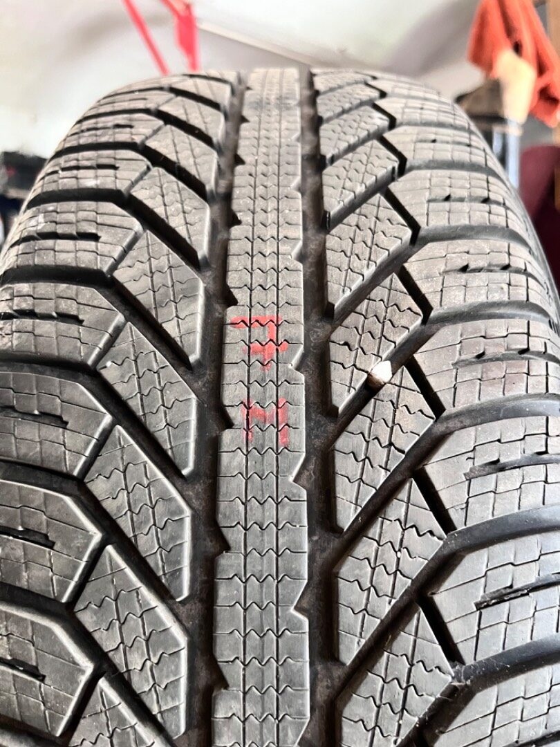 205/60 R16 92H zimní sada pneu Semperit - 2021 - 4
