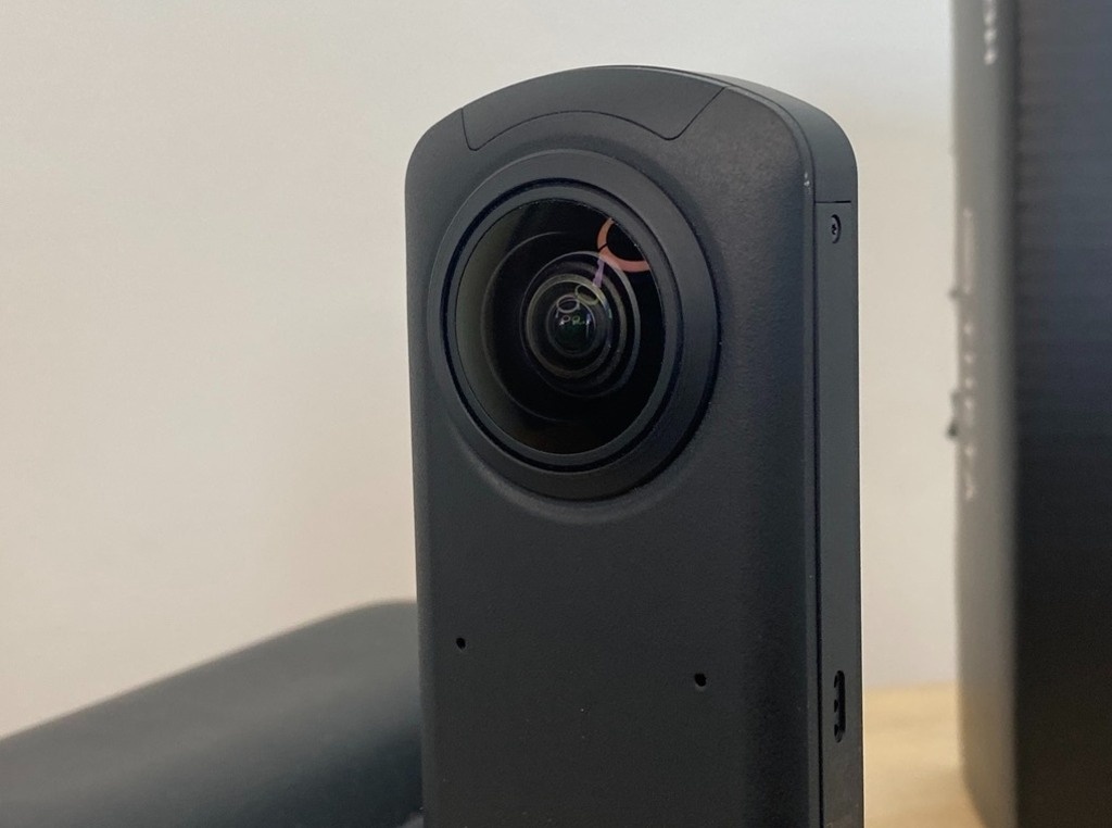 Predám Ricoh Theta Z1 - 4