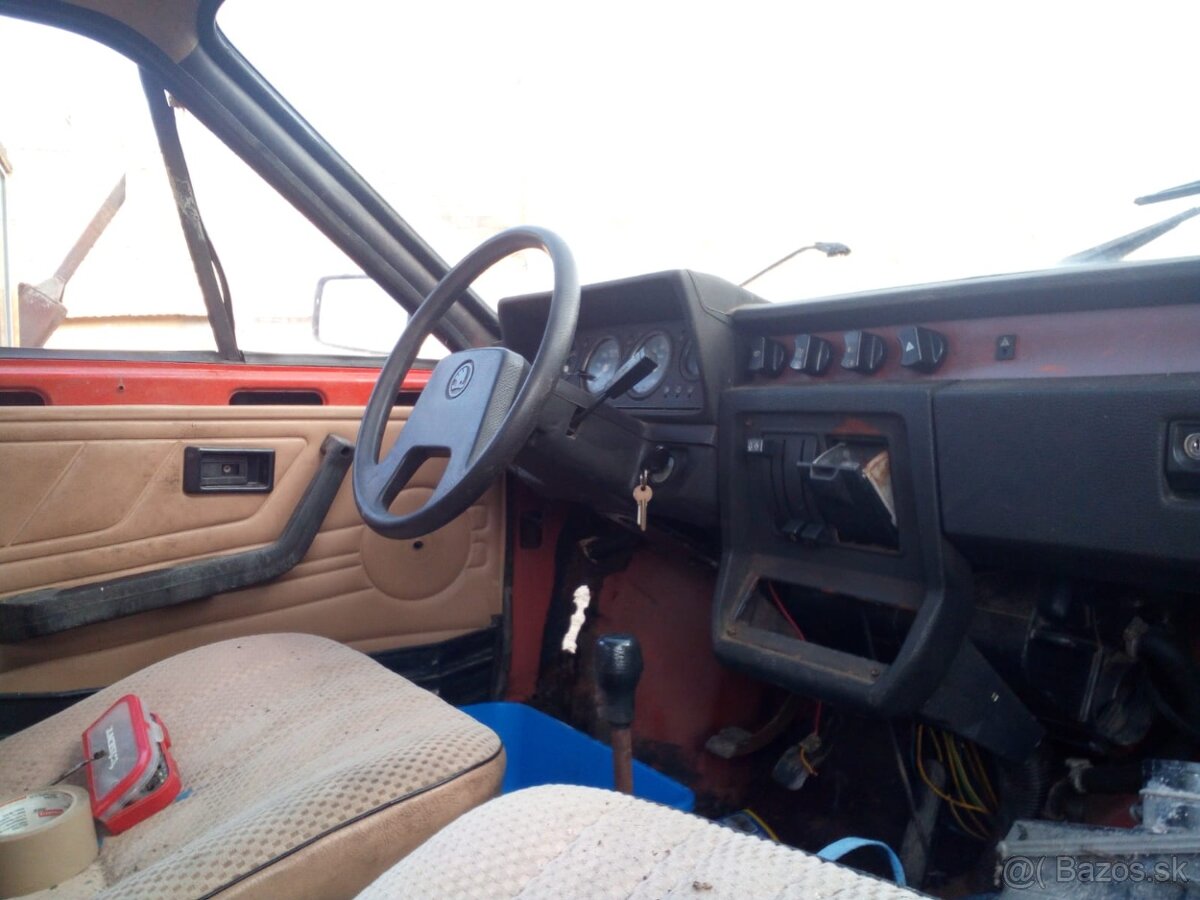 Skoda 130 skoda Rapid - 4