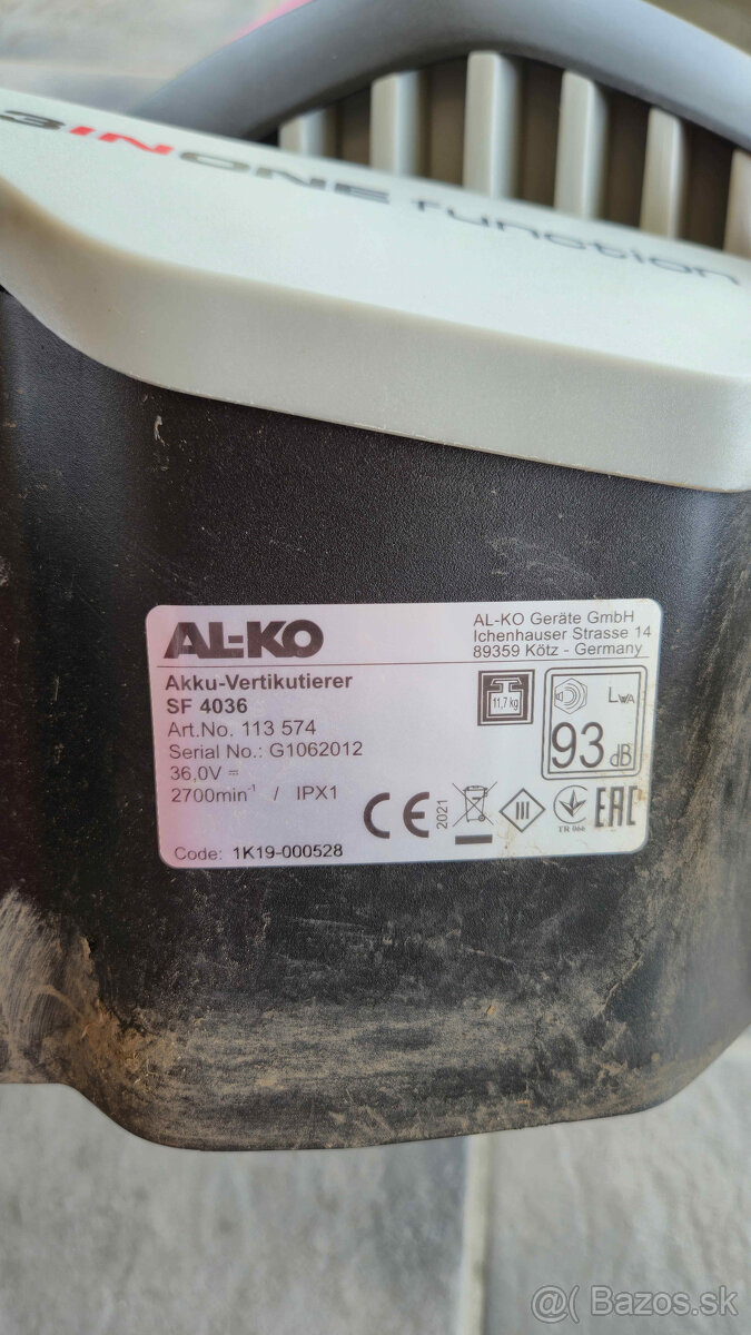 AKU vertikutátor SF 4036 36 V - 4