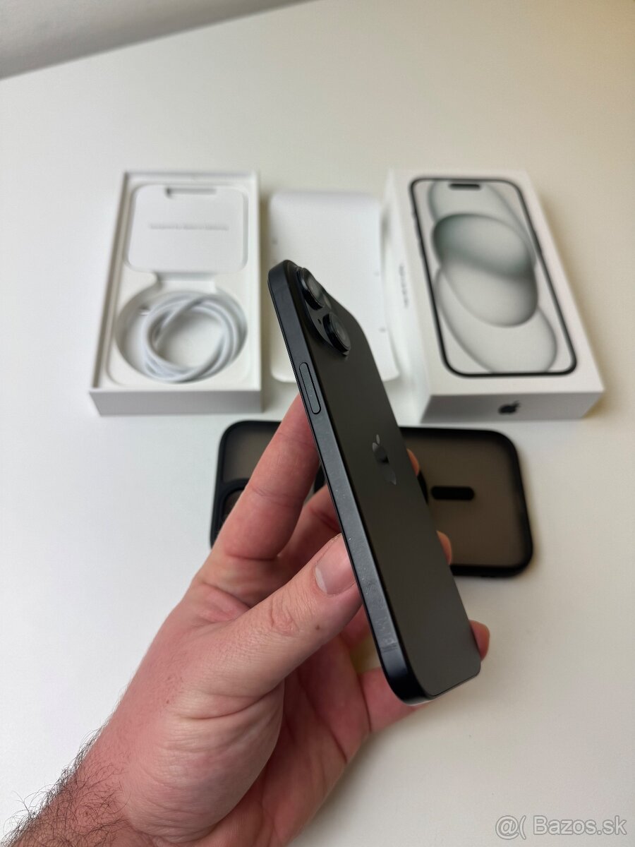 Predam vymenim Iphone 15 128GB Black - 4