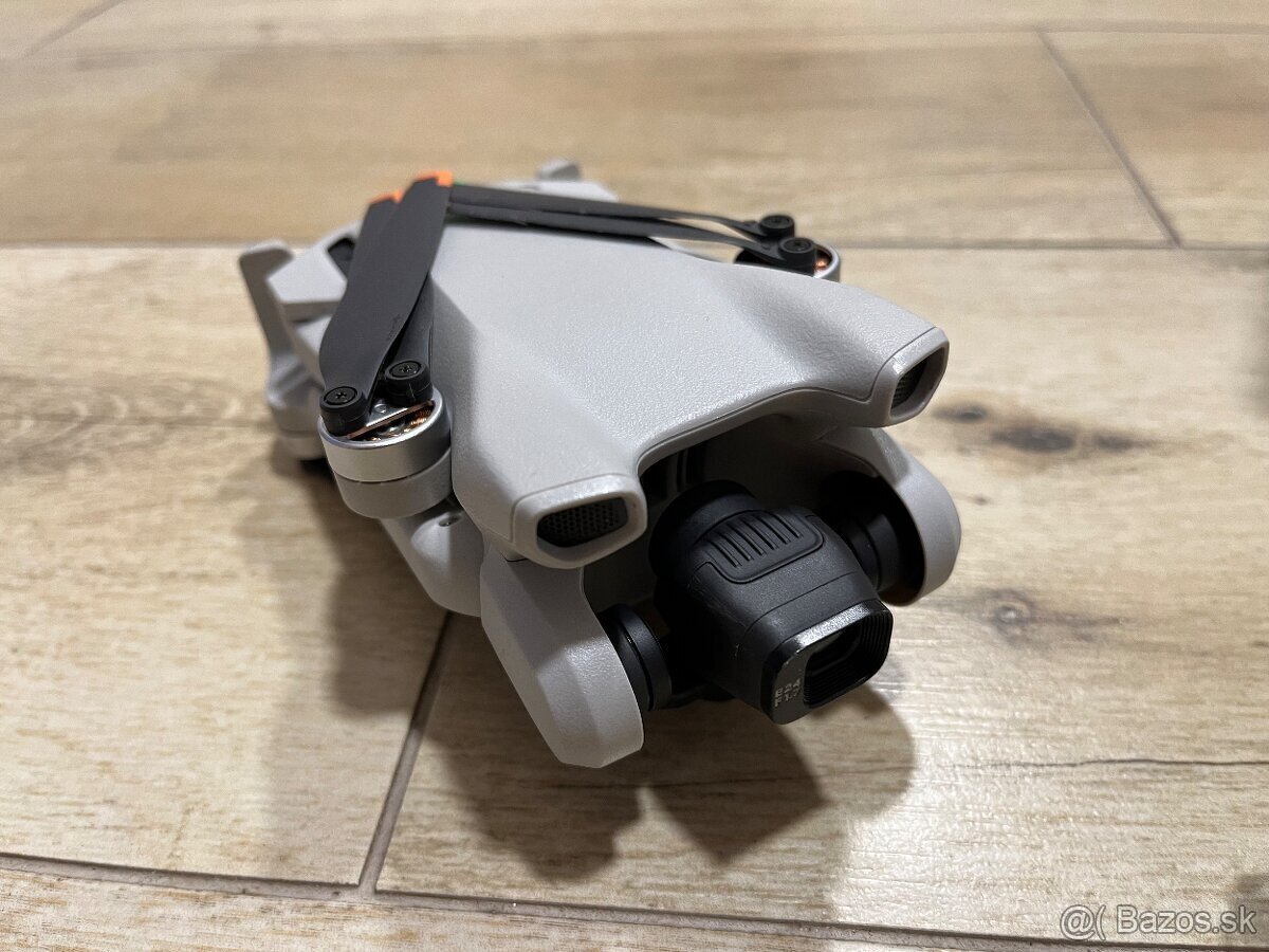 dron DJI mini 3 - 4