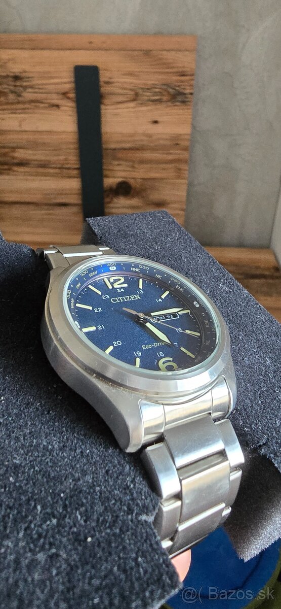 Citizen Eco-Drive sport - 4