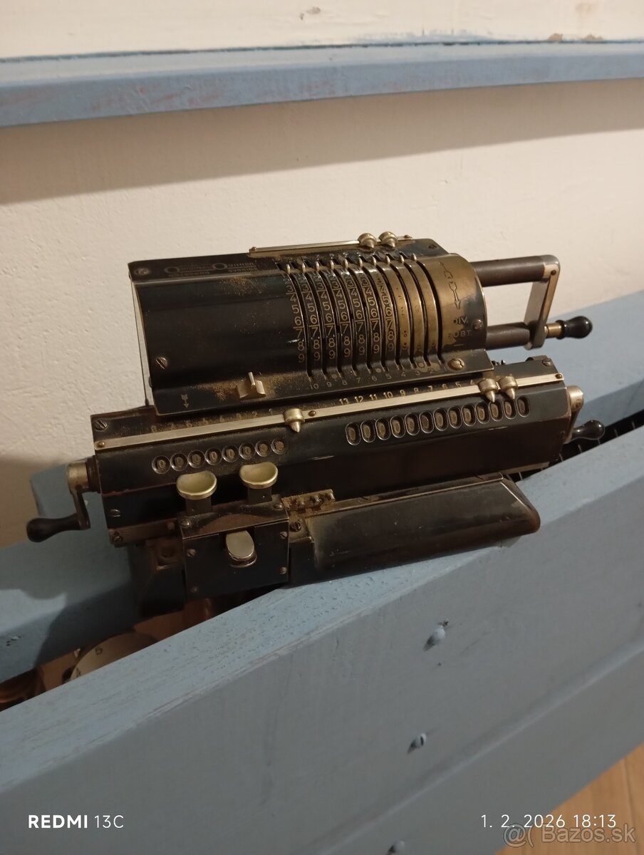 Starožitná kalkulačka - 4