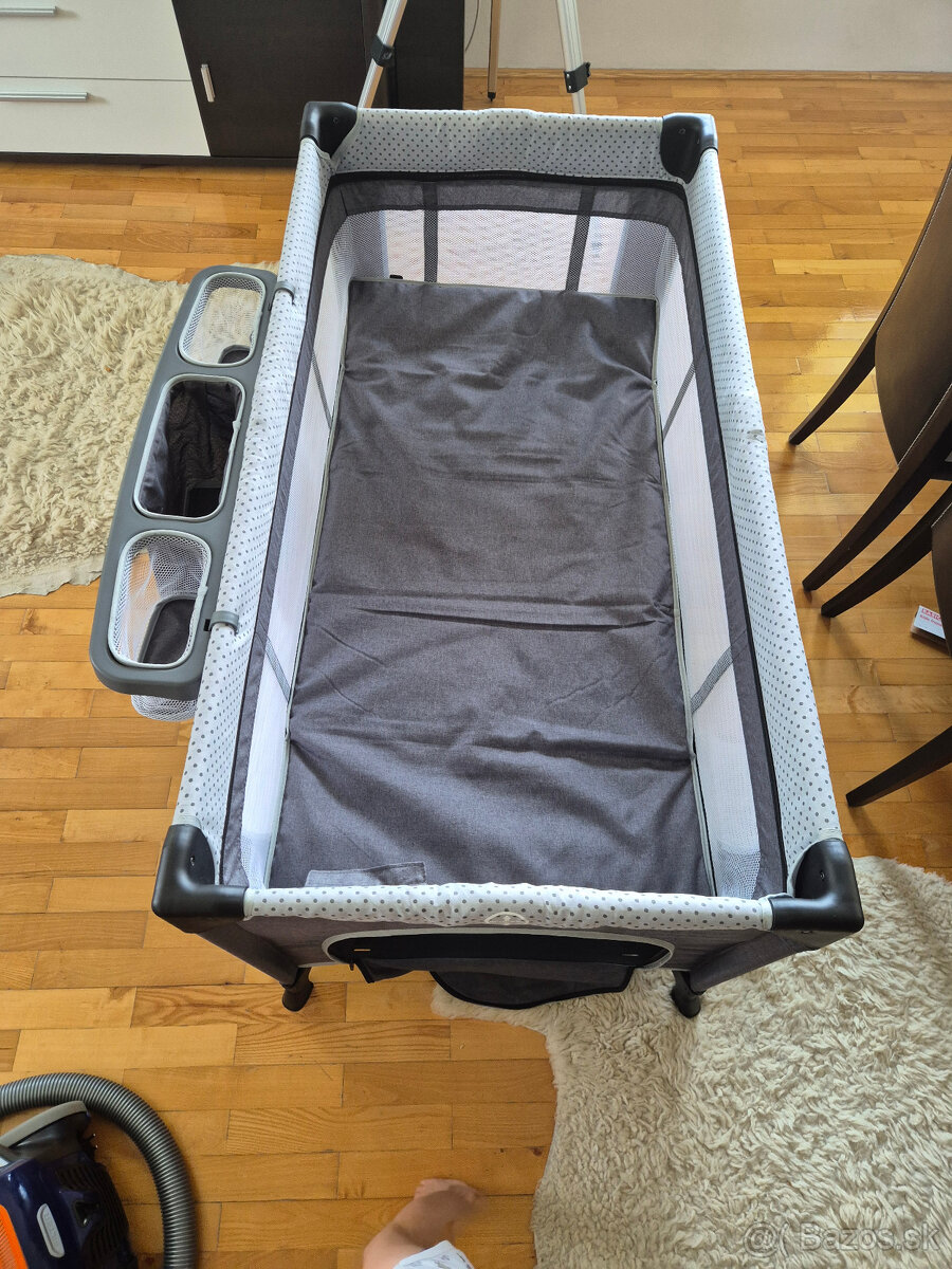 Polohovatelna cestovna postielka + prislusenstvo - 4