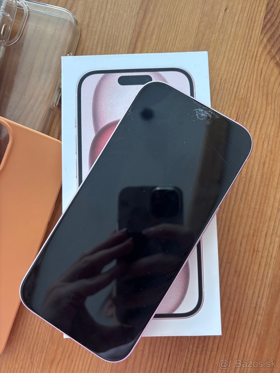 iPhone 15 pink 128GB - 4