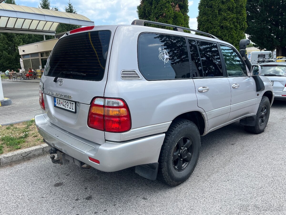 Toyota Land Cruiser 100 4.2 TD Luxor A/T