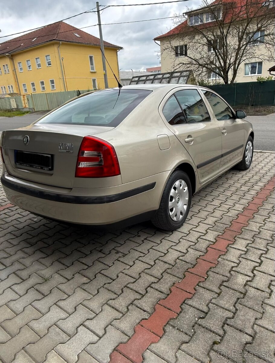 Škoda Octavia 1.6 MPI 75kw TOP STAV - TOP - 4