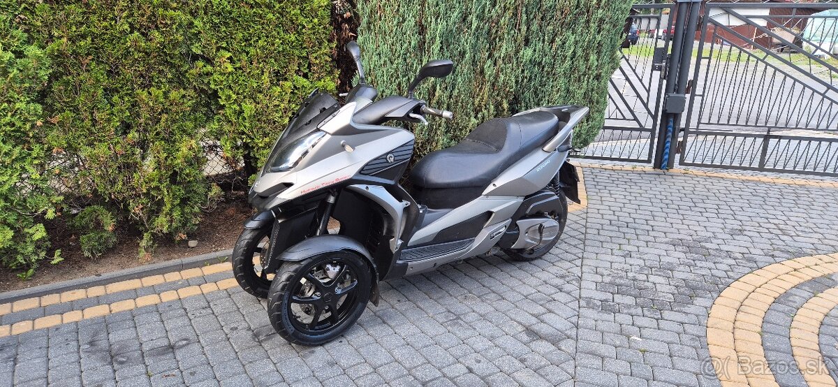 Quadro 350 cm3 L5e mp3 metropolis - 4