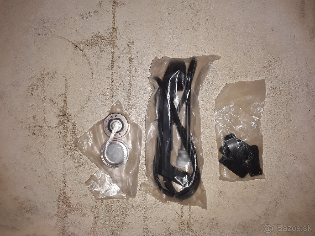 Predám diely k vysielačke RF-10 - 4