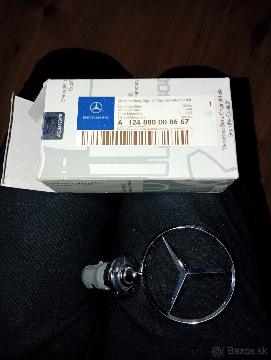 Originálny znak Mercedes - 4