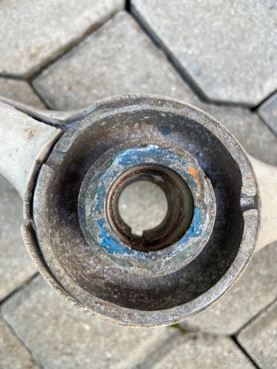 Dobový volant moskvich - 4