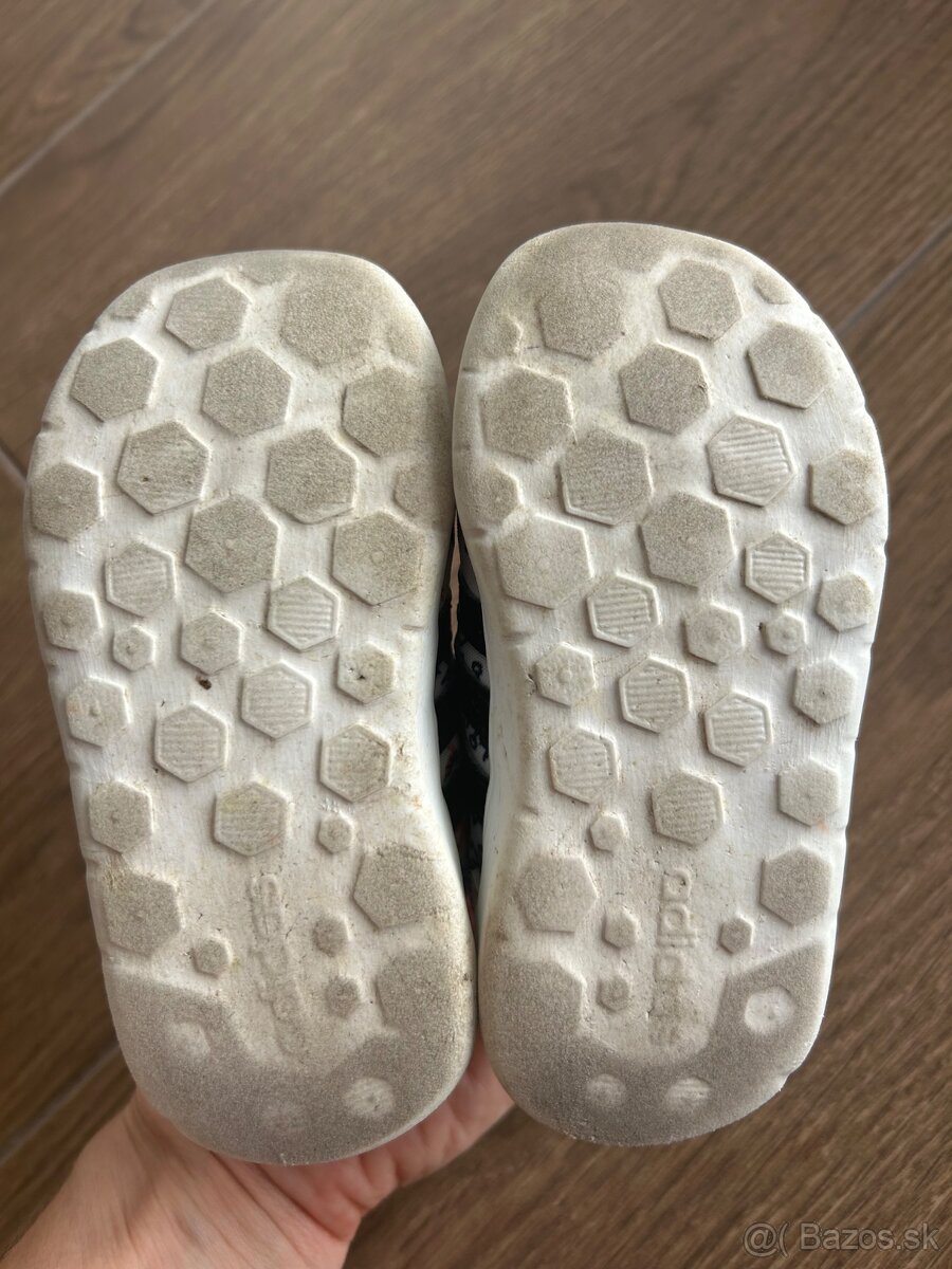 Tenisky Adidas vel.21 - 4