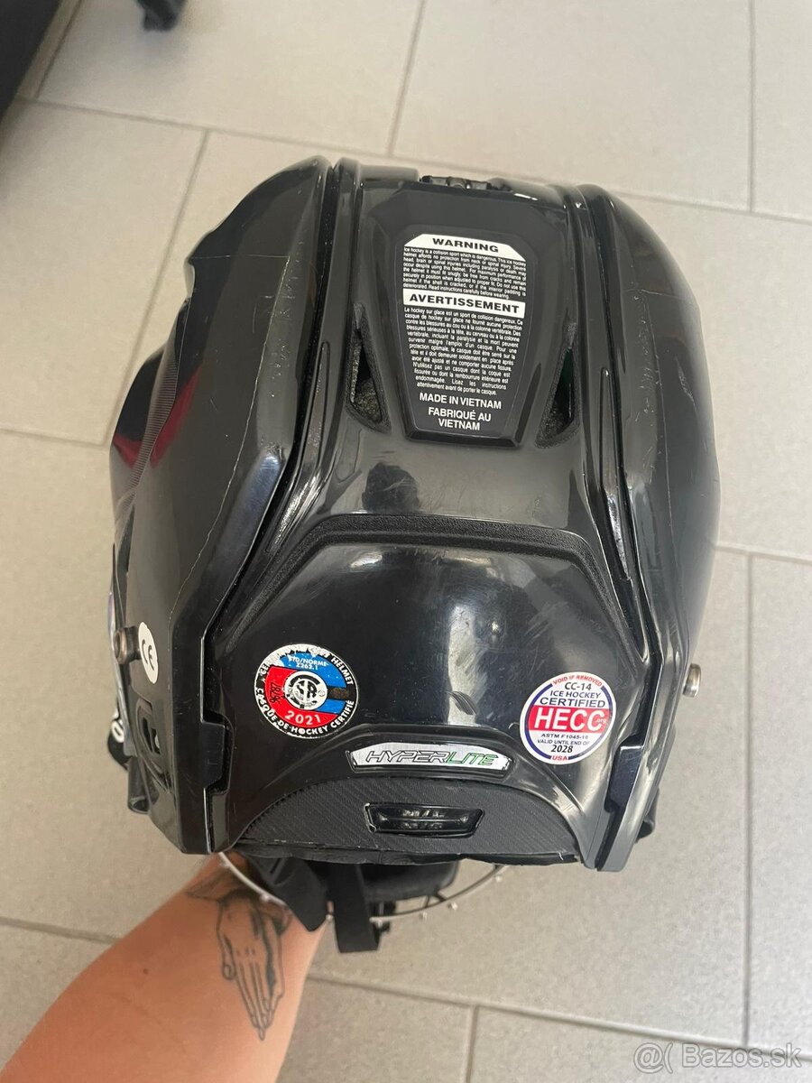 Hokejová výstroj - 4