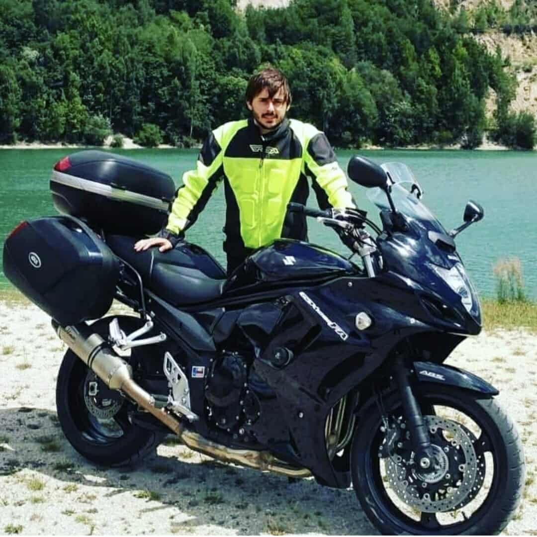 Suzuki GSX1250FA - 4