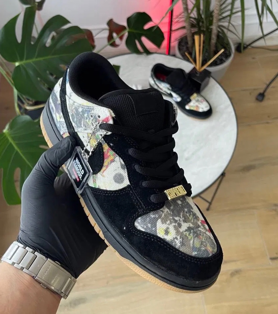 Nike SB Dunk Low x Supreme Rammellzee - 4