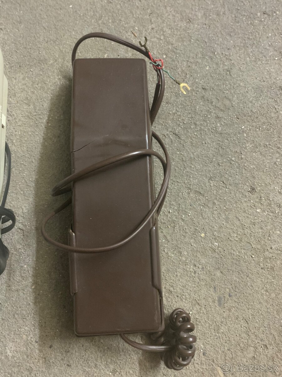 Predam retro telefony - 4