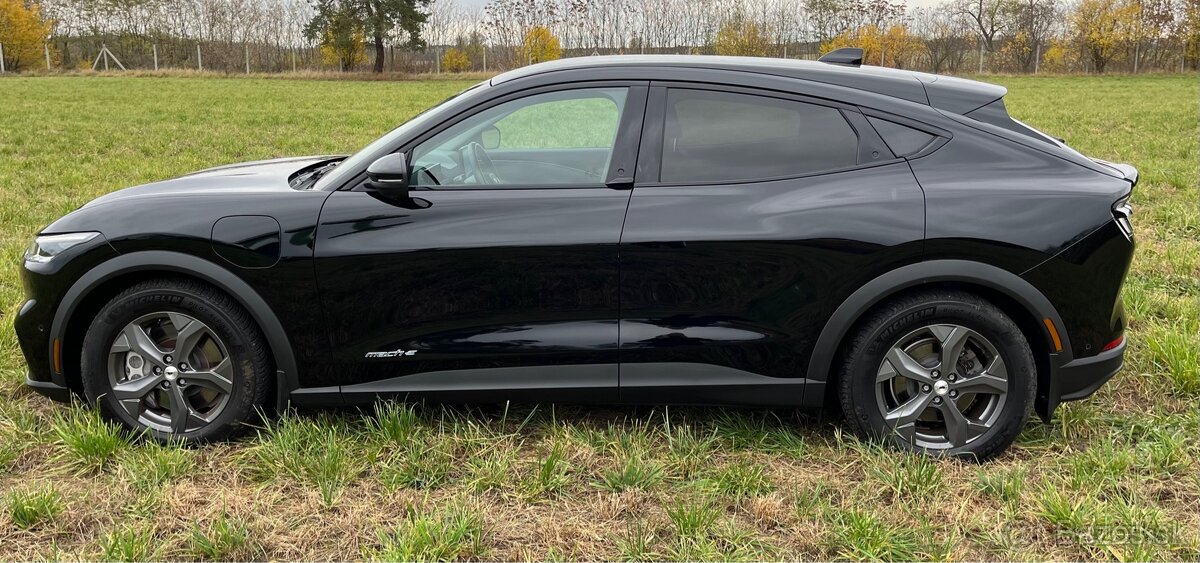 Ford Mustang Mach E RWD - 4