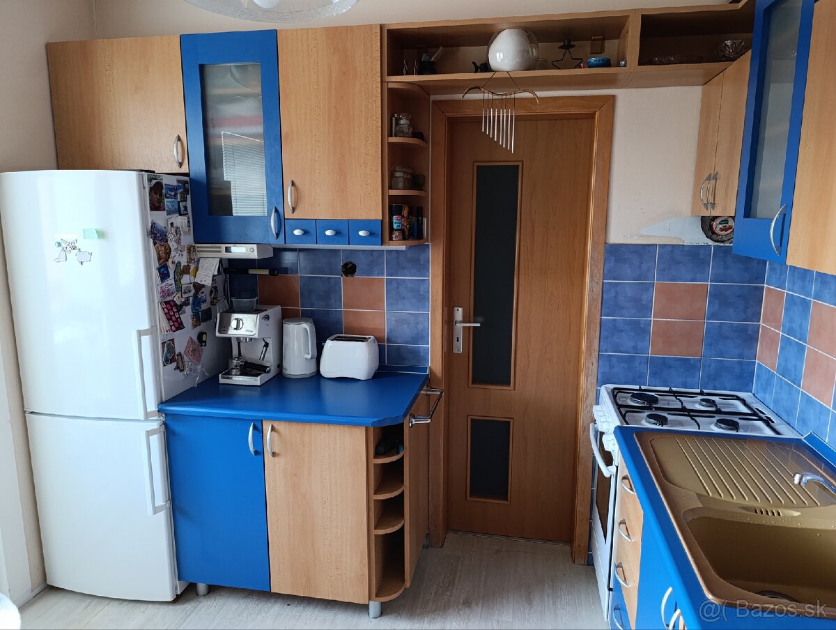 Kuchynská linka so sporákom - 4