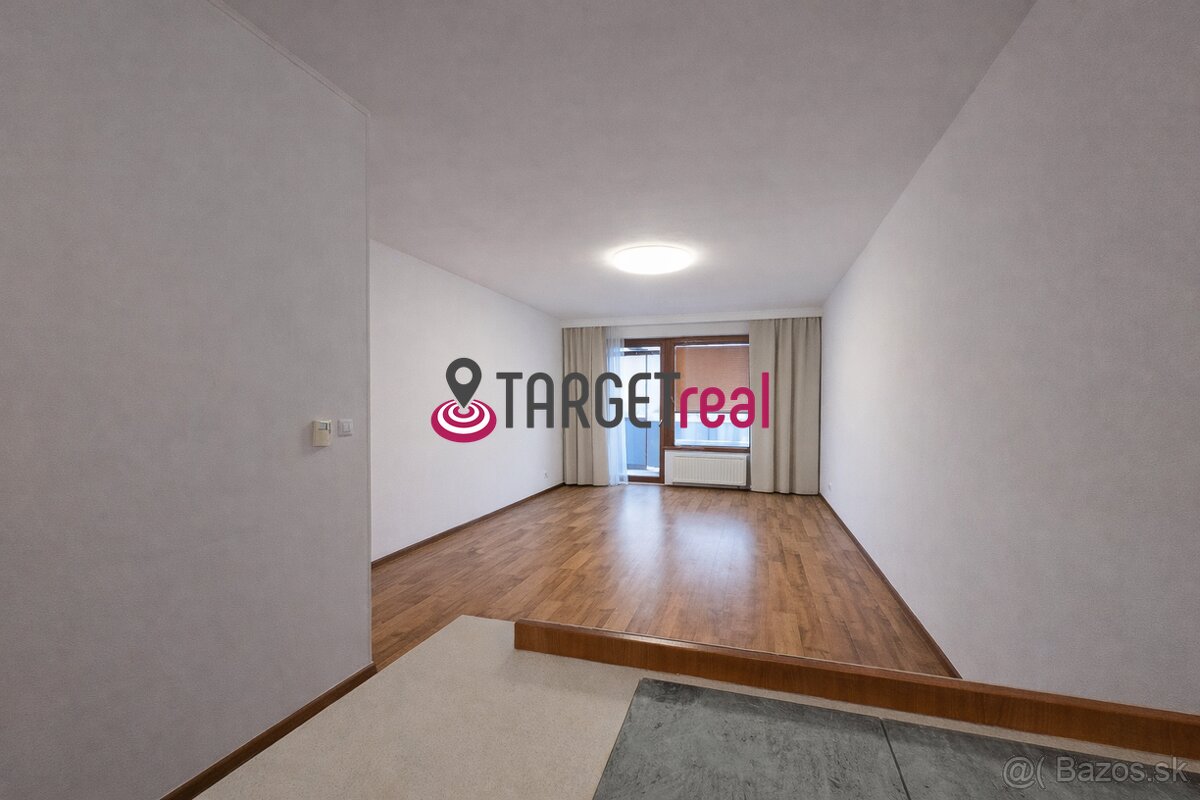 Na prenájom - Elegantný 2-izbový byt s balkónom v peknej byt - 4