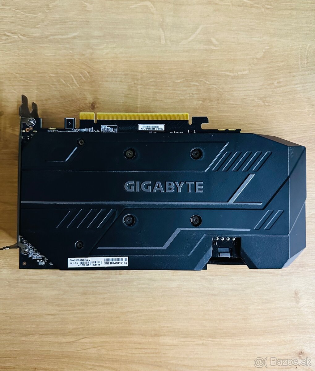 GIGABYTE GTX 1660 SUPER - 4