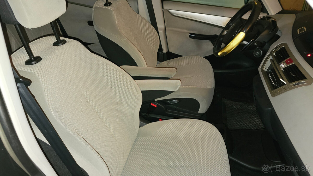 Citroen C4 Picasso 1,6HDi 80kW Automat - 4