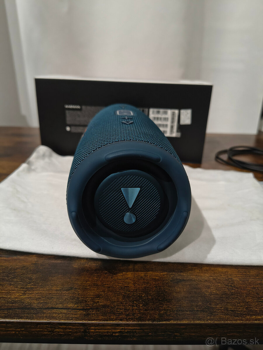 JBL Charge 5 Bluetooth reproduktor - 4