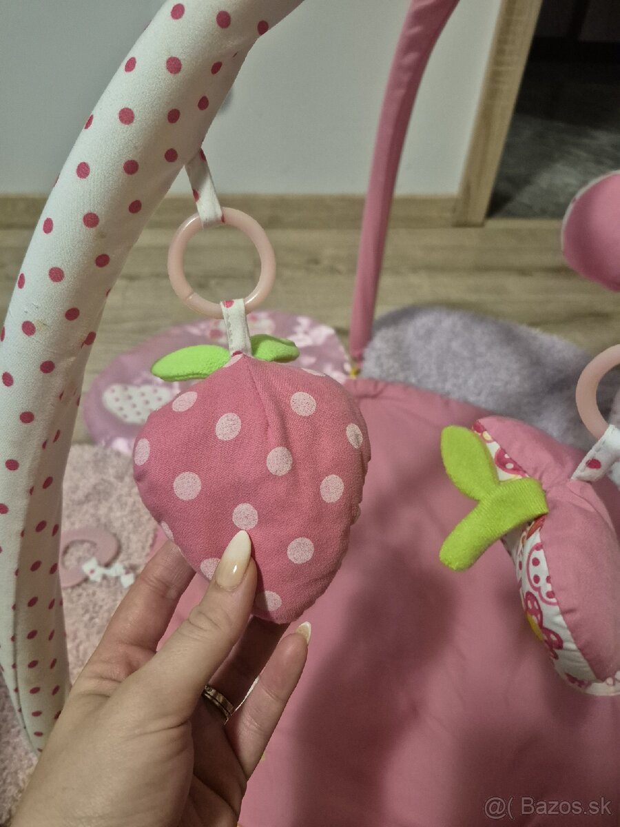 Hracia deka pre dievčatko - 4